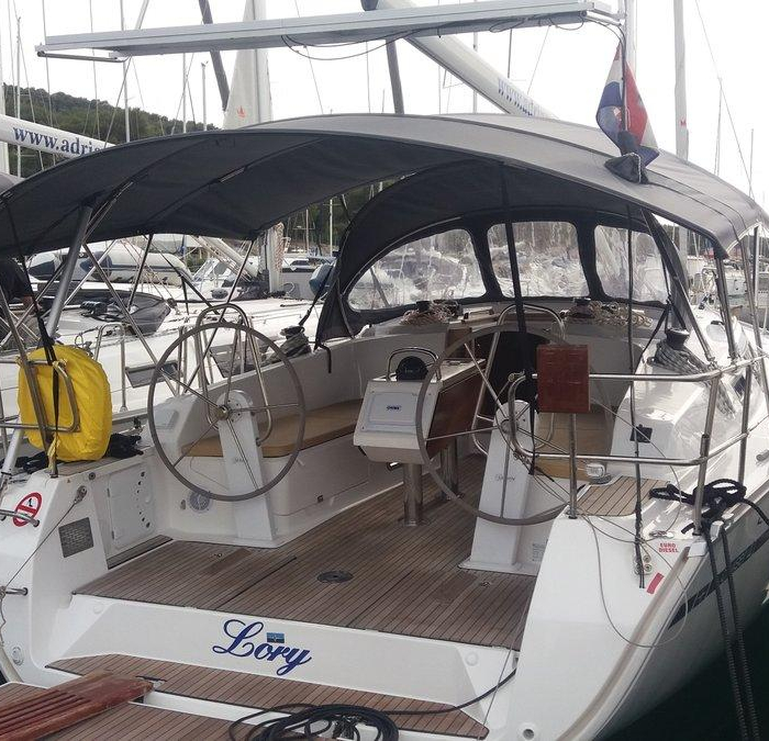 Lory | Bavaria Cruiser 41 photo 1