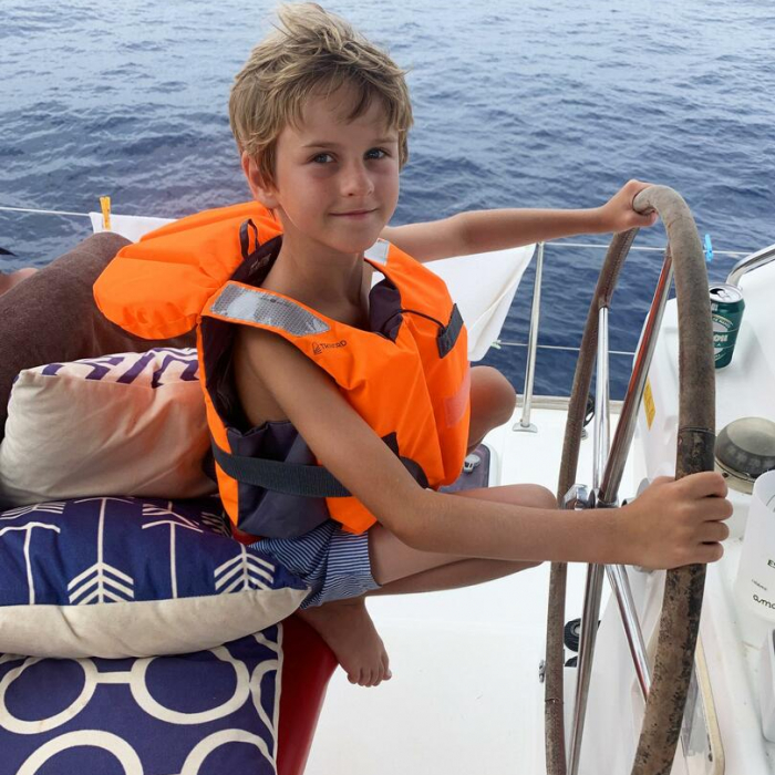 Nusa | Lagoon 400 photo 6