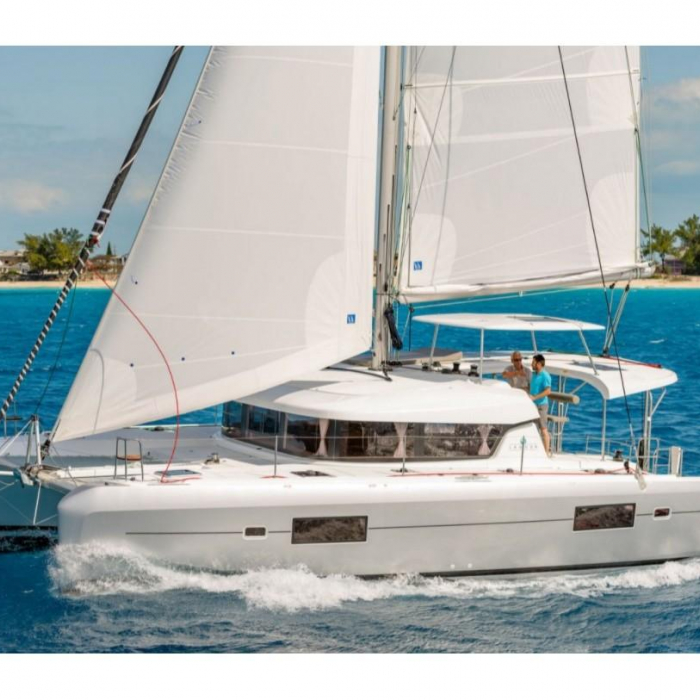 Blueskin | Lagoon 42 photo 1