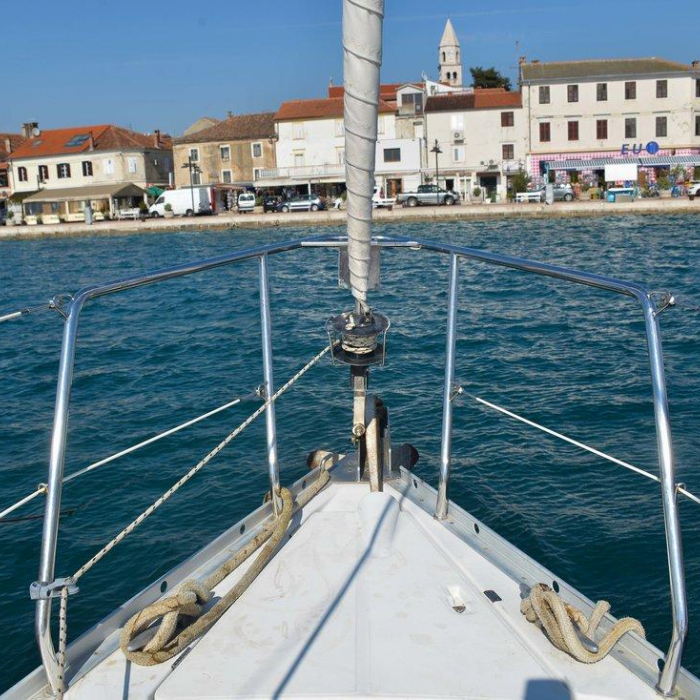 Despina | Oceanis Clipper 323 photo 7