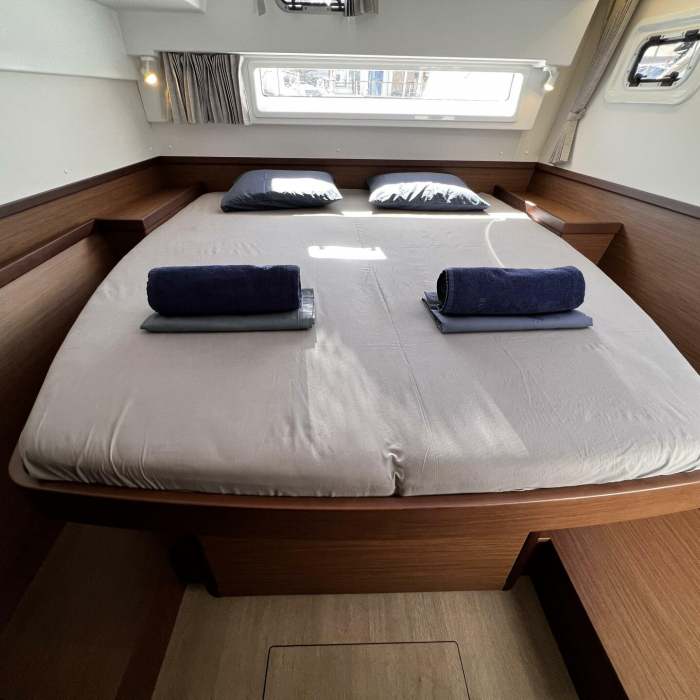 Odessa | Lagoon 42 photo 21