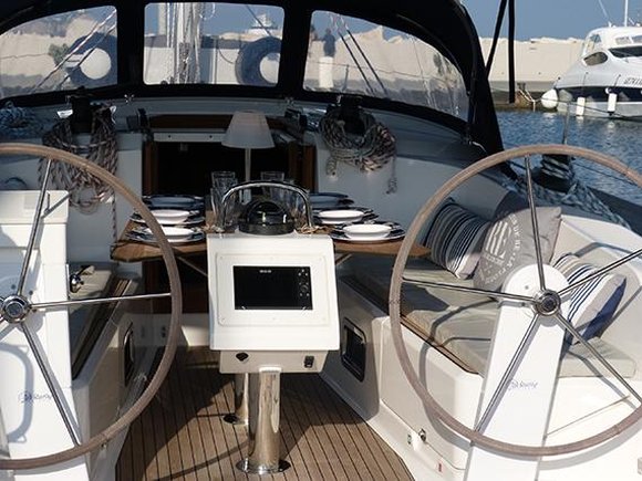 Xenia | Bavaria Cruiser 41 photo 8