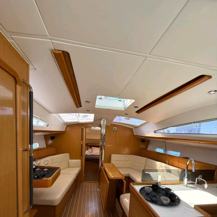 Freya | Sun Odyssey 42DS photo 14