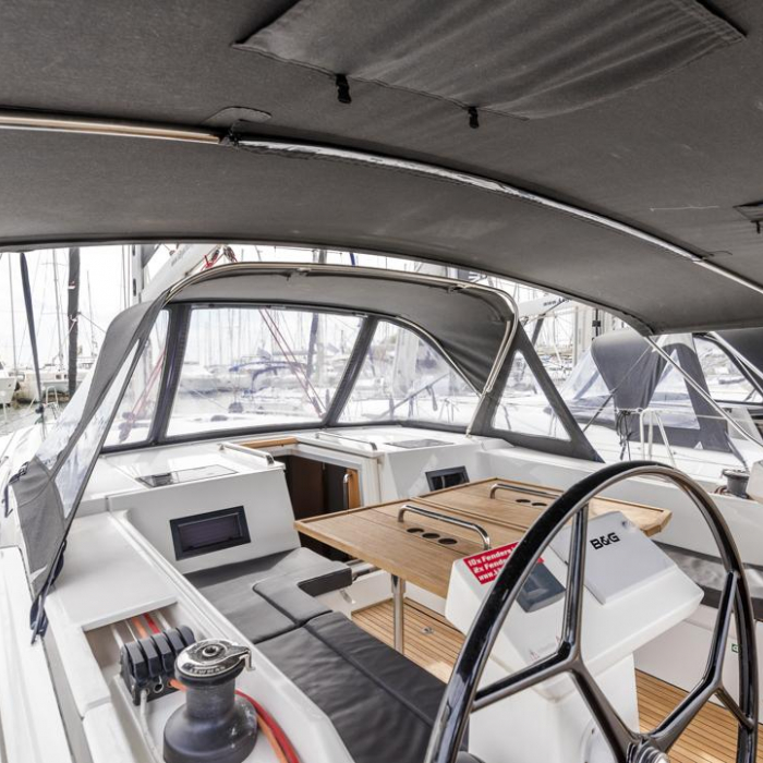 Midas | Bavaria C45 photo 9