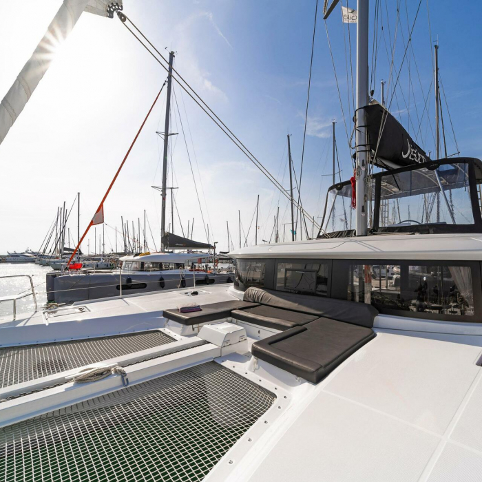 Vasiliki | Lagoon 46 A/C & GEN & WM photo 7