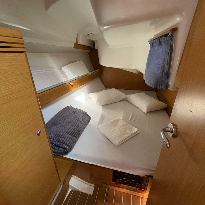 Sail Mira | Sun Odyssey 36i photo 1