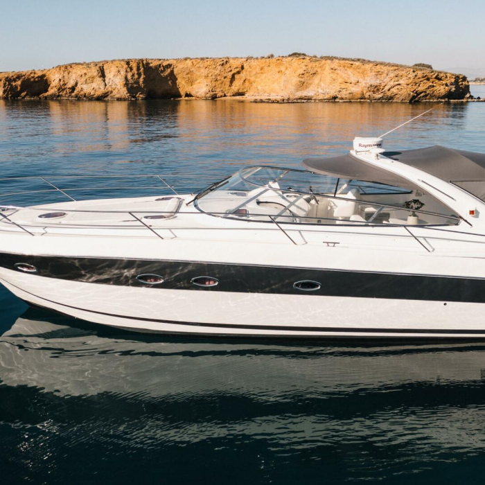 AEGEAN BLUE | Bavaria 40 photo 1