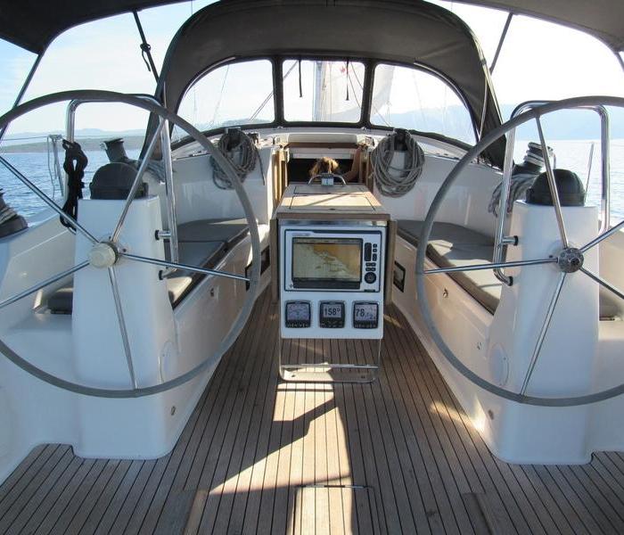 Orca | Bavaria Cruiser 40 photo 7