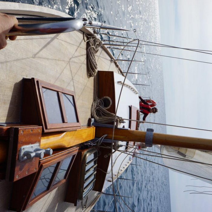 Black Bird | Pilot Cutter photo 2