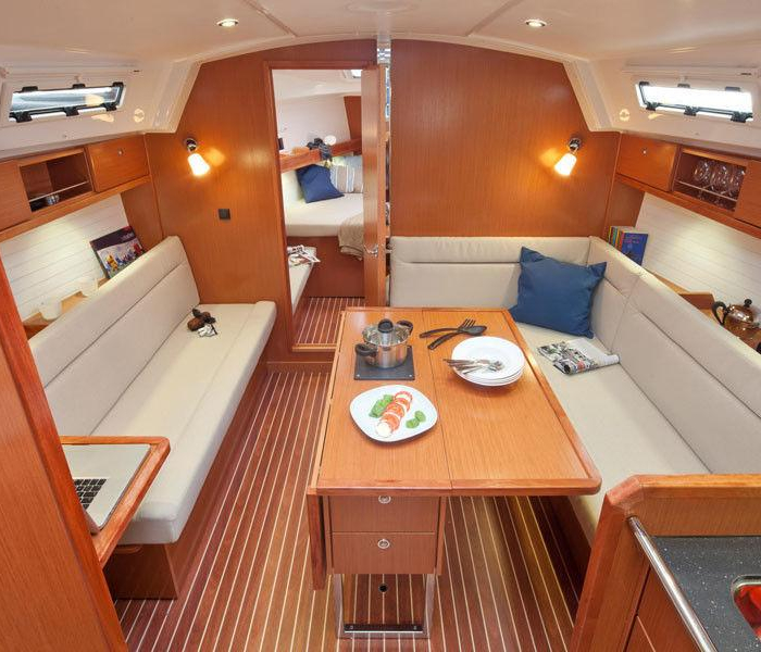 Zenith | Bavaria Cruiser 36 photo 7
