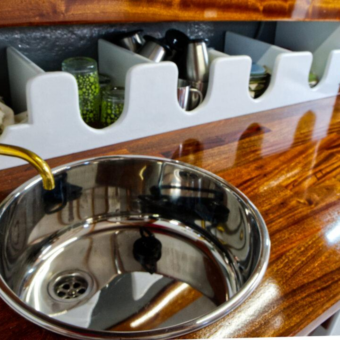 Black Bird | Pilot Cutter photo 10