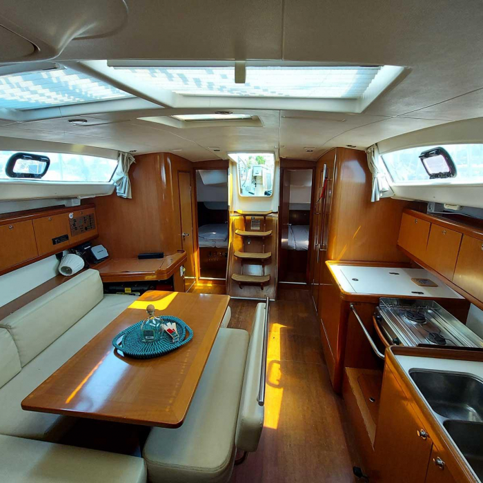 Onar | Oceanis 43 photo 9