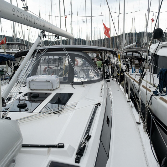 Arke | Bavaria C46 photo 7