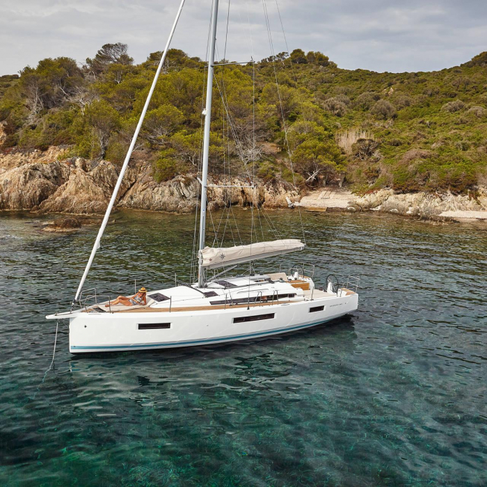 Sandy | Sun Odyssey 440 photo 4