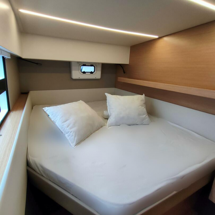 Master Yoda | Nautitech 40 Open photo 14