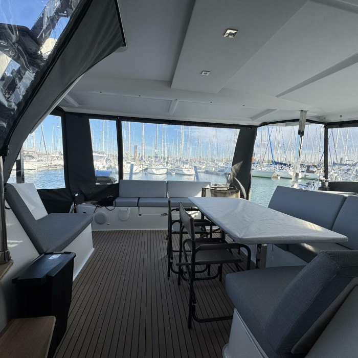 Jumapi | Fountaine Pajot Isla 40 photo 19