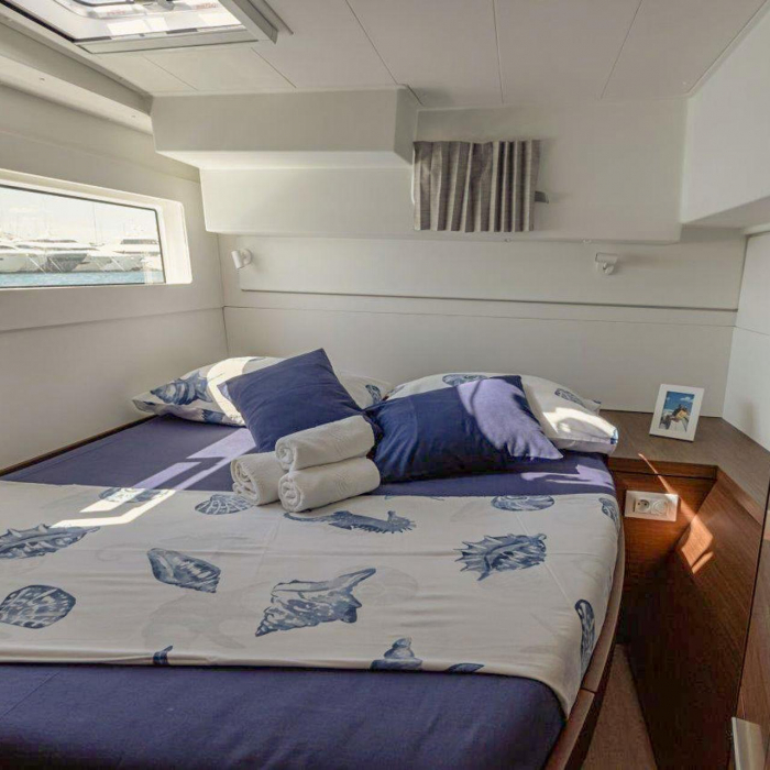 SAILOR MOON | Lagoon 40 photo 18