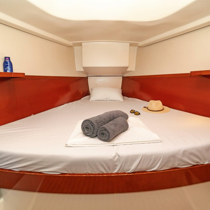 Flyer of Lorne | Hanse 400. photo 18