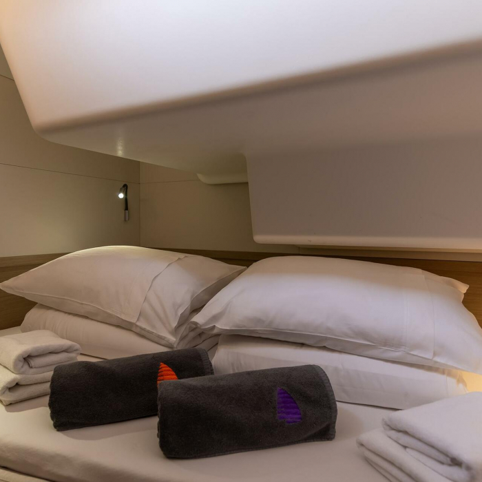 Lavina | Lagoon 51 photo 13