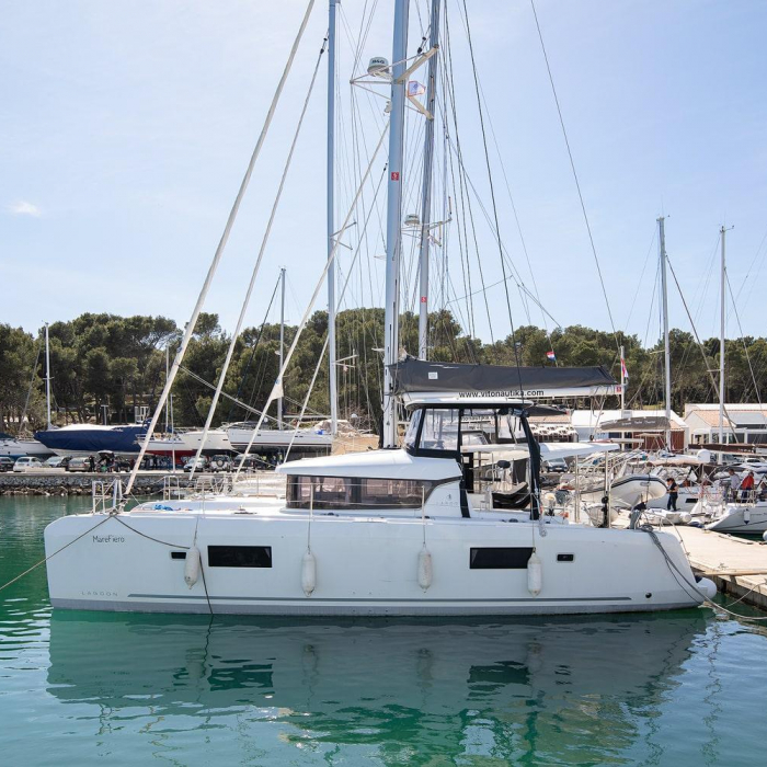 Mare Fiero | Lagoon 42 photo 21
