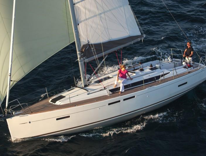 Economy | Sun Odyssey 419 photo 1