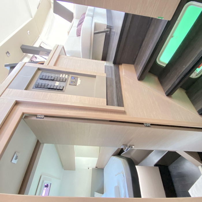 Osaya | Astrea 42 photo 24