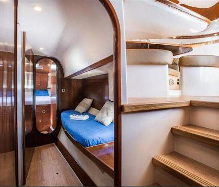 Hyera ( AC / WATER MAKER ) | Bahia 46 photo 8