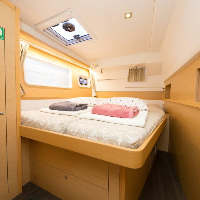 Suncity 2 | Lagoon 400 S2 photo 1