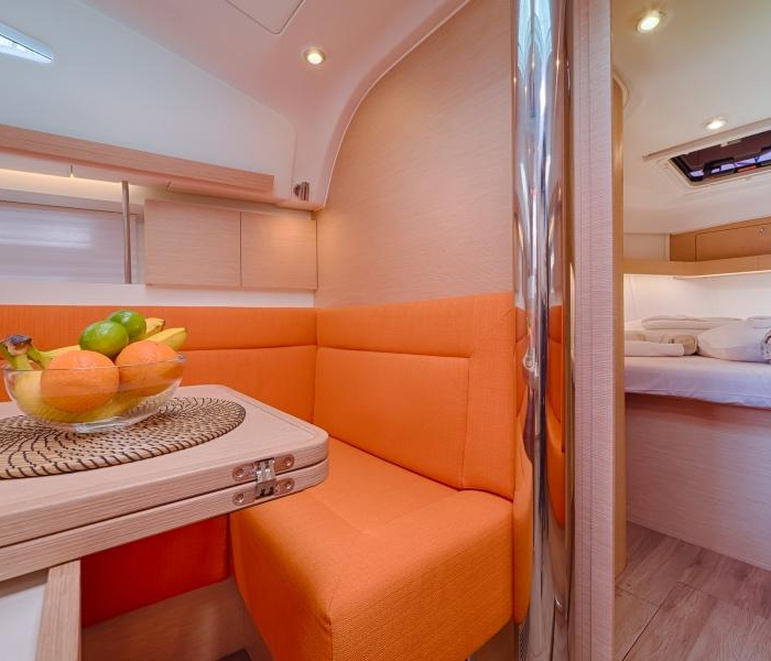 Happy | Elan 40 Impression photo 7