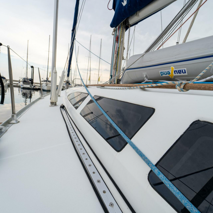 Tatanos | Sun Odyssey 43 photo 27