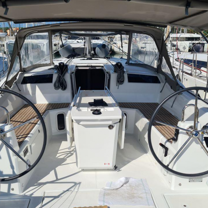 Nuvola | Oceanis 40.1 photo 16