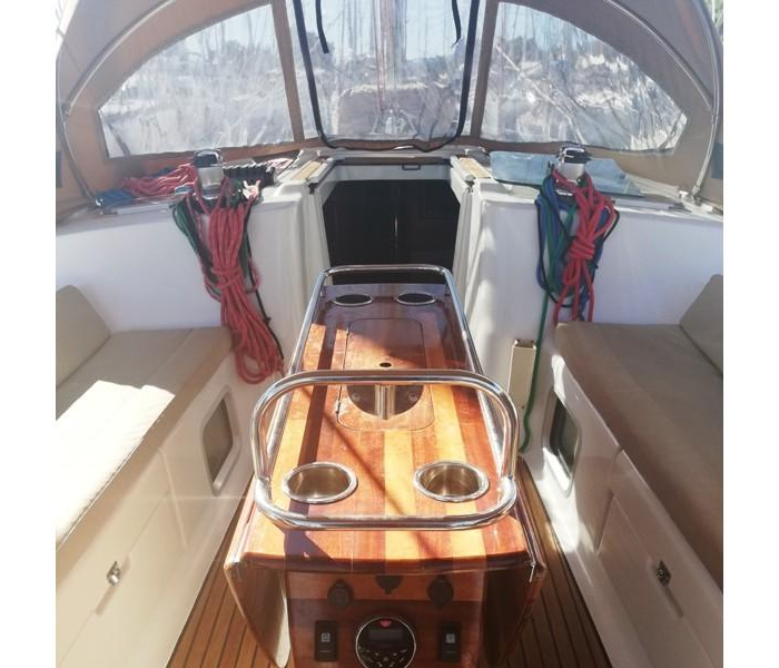 REN - TOTAL | Sun Odyssey 43 photo 1