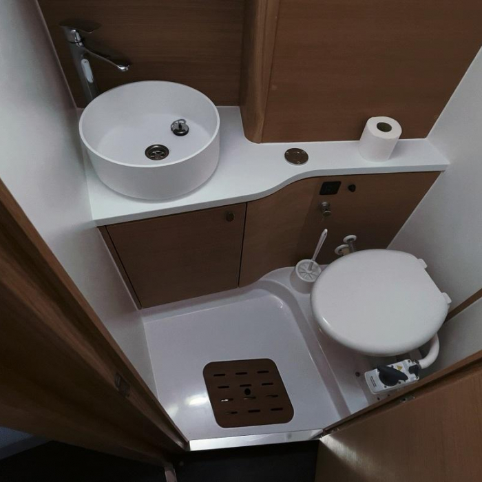 Thor | Elan E6 Performance photo 15