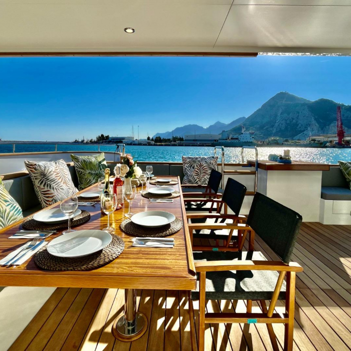 Inka | Ocean Beast 65 Fly photo 12