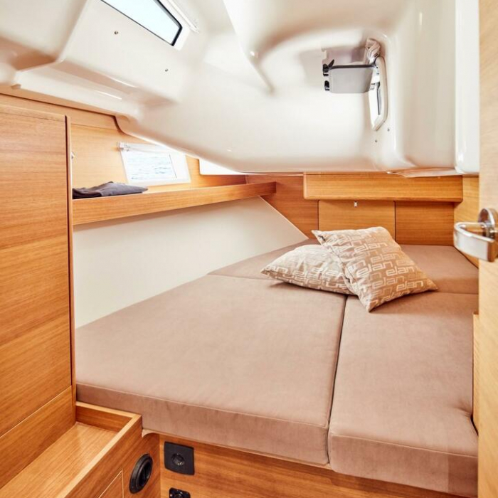 Liana | Elan Impression 40.1 photo 14