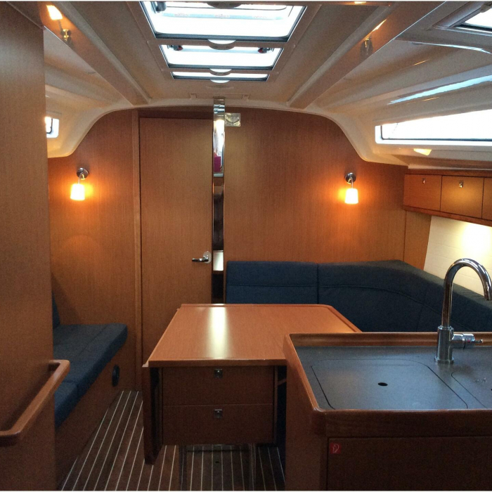 Florentia | Bavaria Cruiser 37 photo 2