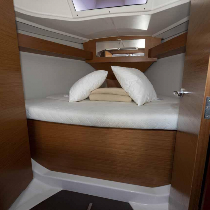 Shakey Ground | Dufour 360 GL photo 5