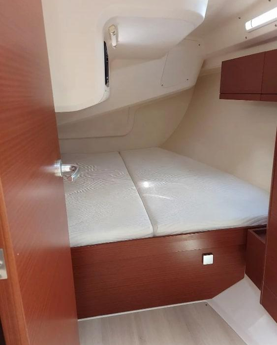 Themisto | Hanse 418 photo 6