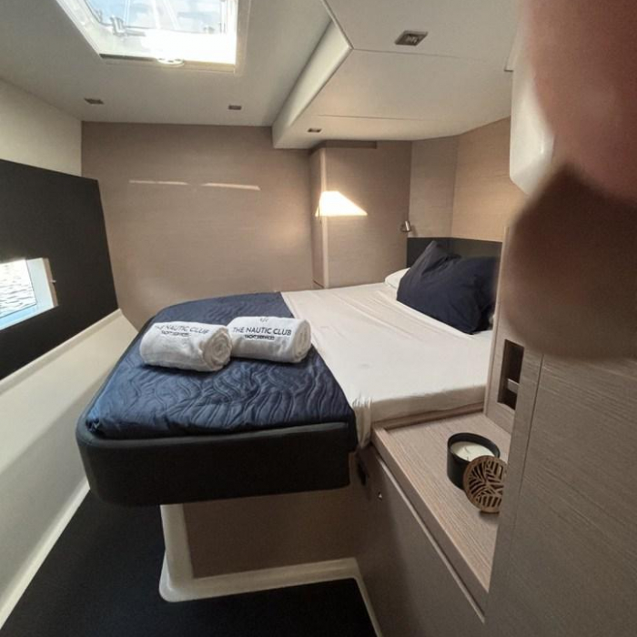 Siente El Mar | Dufour 48 Catamaran photo 14