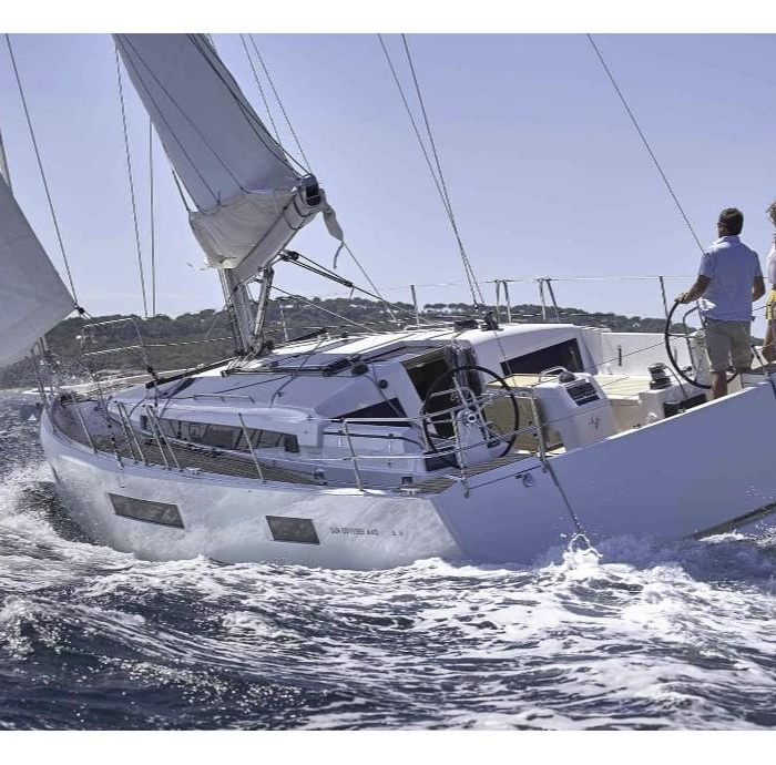 Majadero | Sun Odyssey 440 photo 1