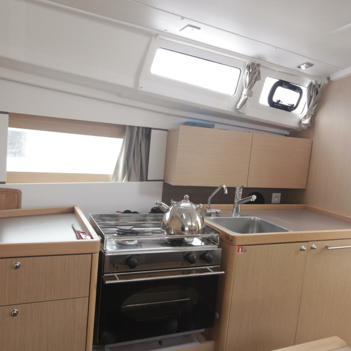 Minta | Oceanis 35 photo 10