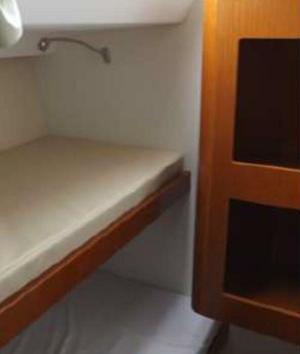 In Compliance | Oceanis 50 photo 17