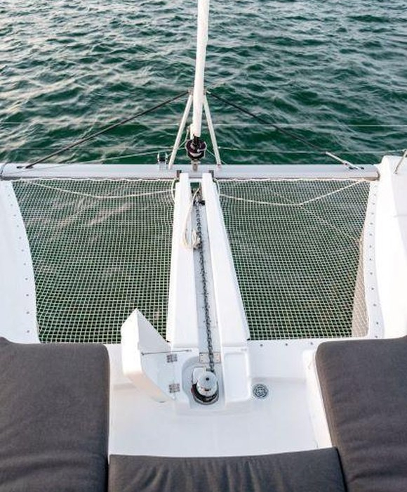 Flx | Lagoon 46 photo 4