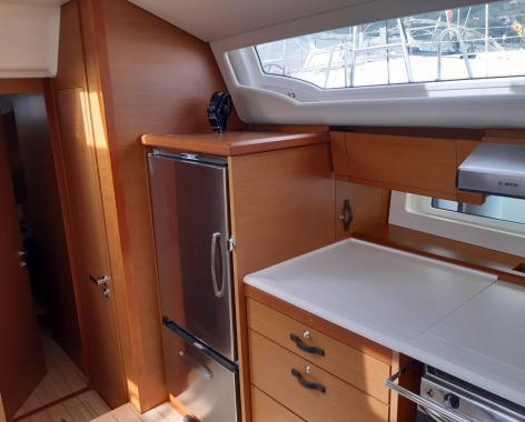 Zaniah | Jeanneau 54 photo 2