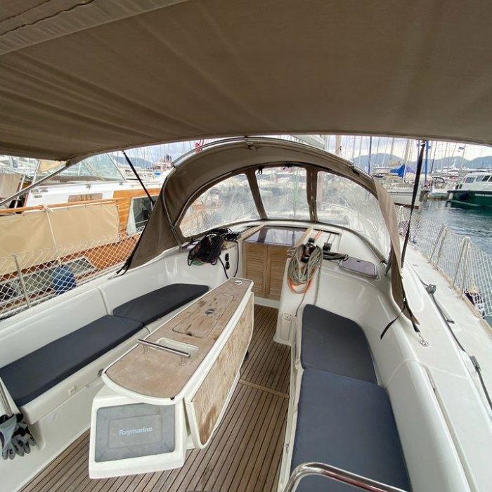 Rhapsody | Oceanis 43 photo 7