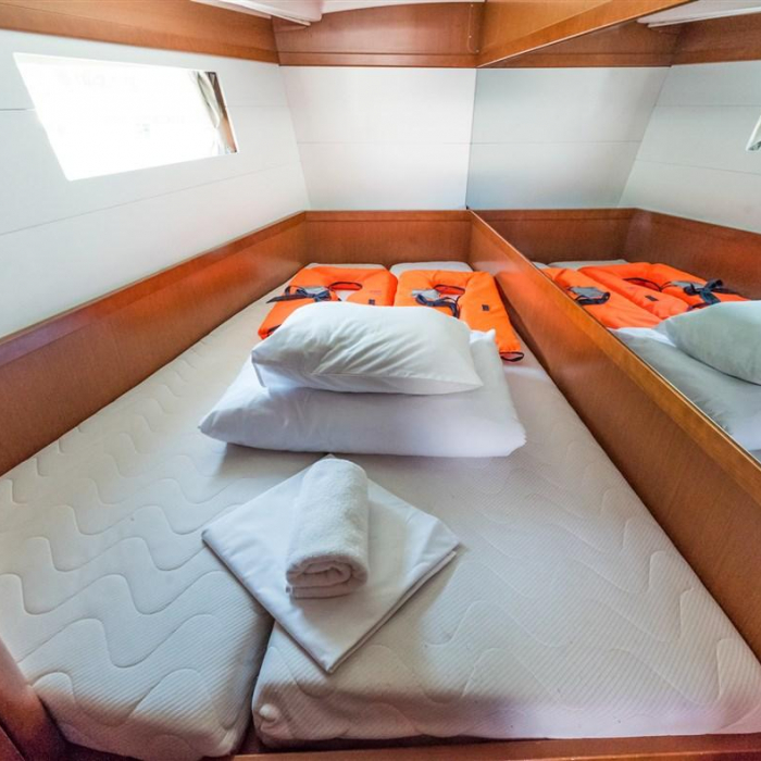 Ultra Dubrovnik | Oceanis 48 photo 6