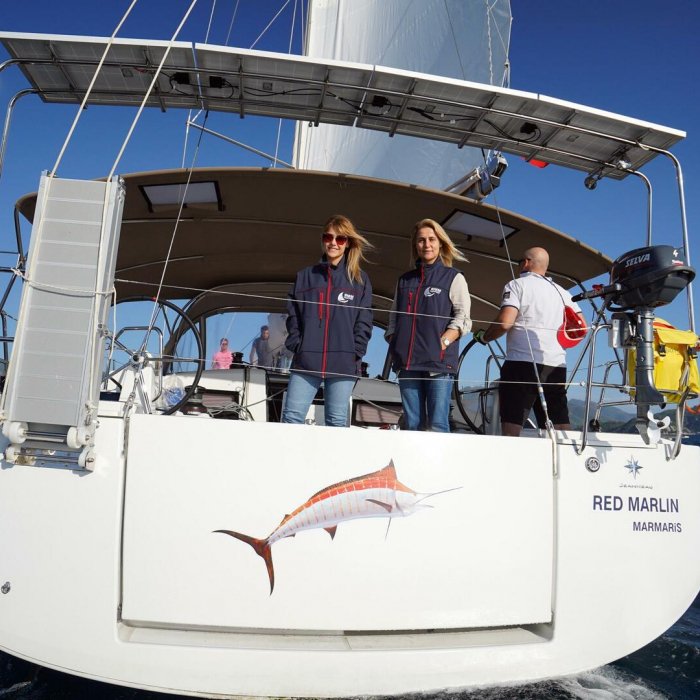 Red Marlin | Sun Odyssey 490 photo 10