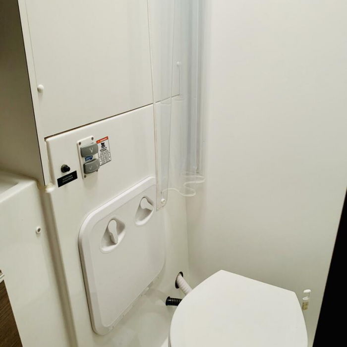 Unique | Lagoon 40 photo 21