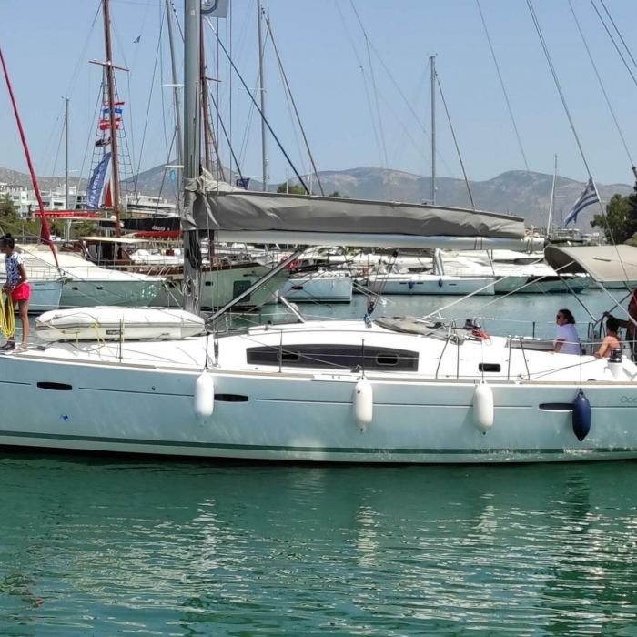 Tosca | Beneteau Oceanis 40 photo 2