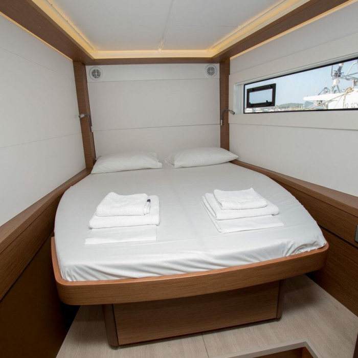 Sea Star | Lagoon 46 photo 11